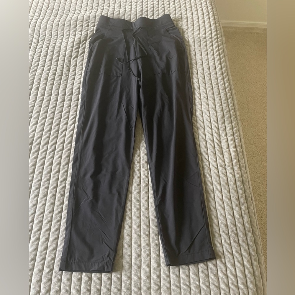 Nike athletic joggers